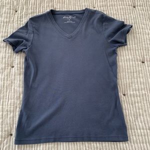 Eddie Bauer Women’s Tee, Size Small